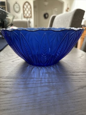 Avon Royal Sapphire Cobalt Blue Glass Serving or Salad Bowl Made In France 9.5''