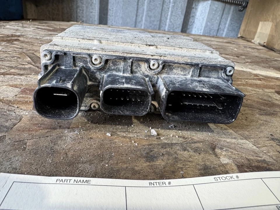 Módulo de control de bujía incandescente Ford 6.7 F250 F350 2011-15 0281003102 Foto 4 de 4