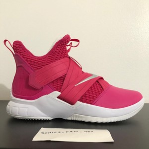 breast cancer awareness lebrons