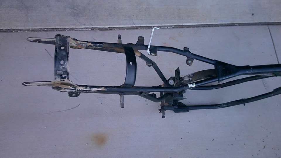 Cuadro chasis Kawasaki KE100 1976-1981 enduro Foto 3 de 4