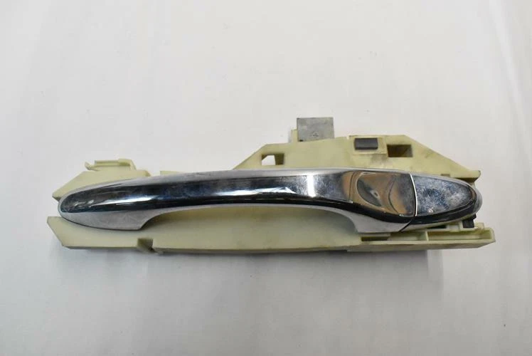 04-07 Jaguar XJ8 XJR VandenPlas X350 Manija de puerta exterior paso delantero derecho OEM Foto 2 de 4