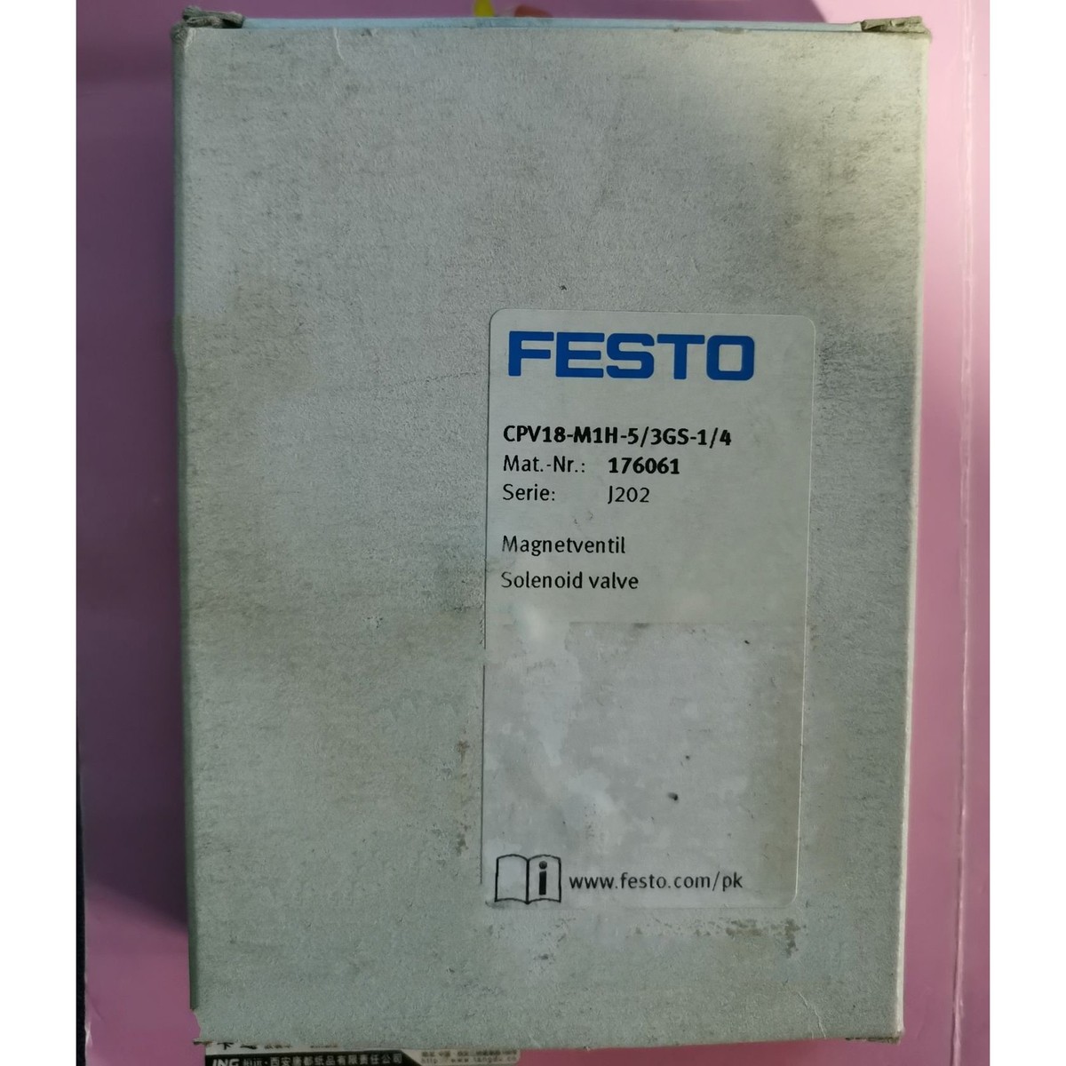 one New Festo CPV18-M1H-5/3GS-1/4 176061 solenoid valve DHL