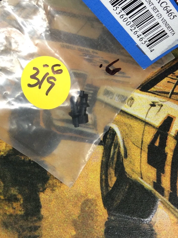 Duratrax DTXC6465 BODY MOUNT SET (2) VENDETTA NewInPack USA Shipped - Image 3 of 4