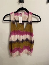Woman's Scout& Molly's botique size xs orchid tye dye raceback blouse