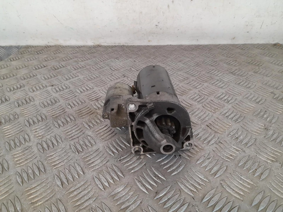 Vauxhall Insignia Starter Motor 2.0 Diesel 2008-2017 55572065 - Image 4 of 4