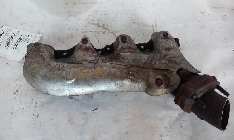 99-16 GMC Sierra 2500 Pickup Left Driver Exhaust Manifold 6.0 Liter - Image 2 of 4