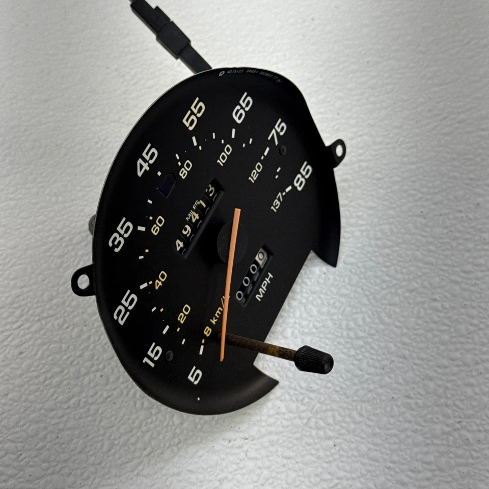 Medidor de velocímetro 81-89 Dodge Truck D150 D250 D350 W150 W250 W350 fabricante de equipamento original 4075123 - Imagem 3 de 4