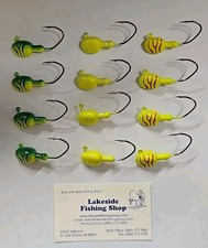 LOT OF 12 UNBRANDED JIG HEADS VARYING COLORS & WEIGHTS WALLEYE FISHING LURES 