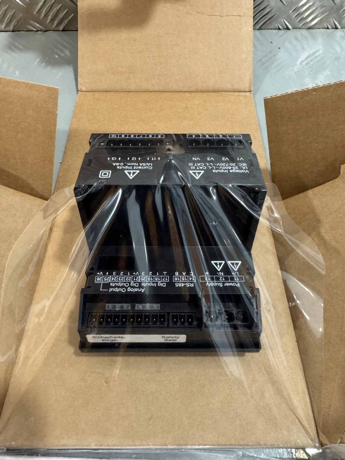 Janitza 5236002 UMG96-PQ-L 24-90V Energy Power Analyzer Brand New In Box 5