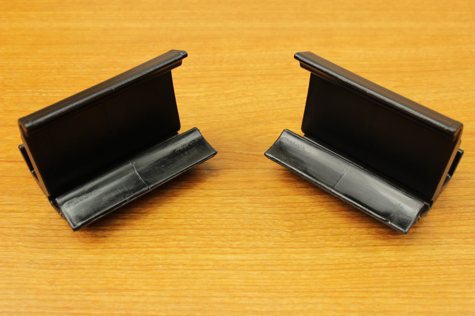 20072018 Jeep Wrangler JK Soft Top Rear Window Retaining Clips Mopar OEM eBay