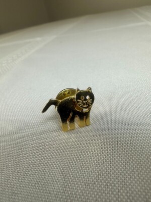 Cat Lapel Hat Pin Small Gold tone Metal Birthday Gift Idea Eye Holes Bent Tail
