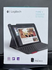 Logitech Type+ Schutzhülle iPad Air 2 mit integrierter Tastatur‚ zwei Anzeigen