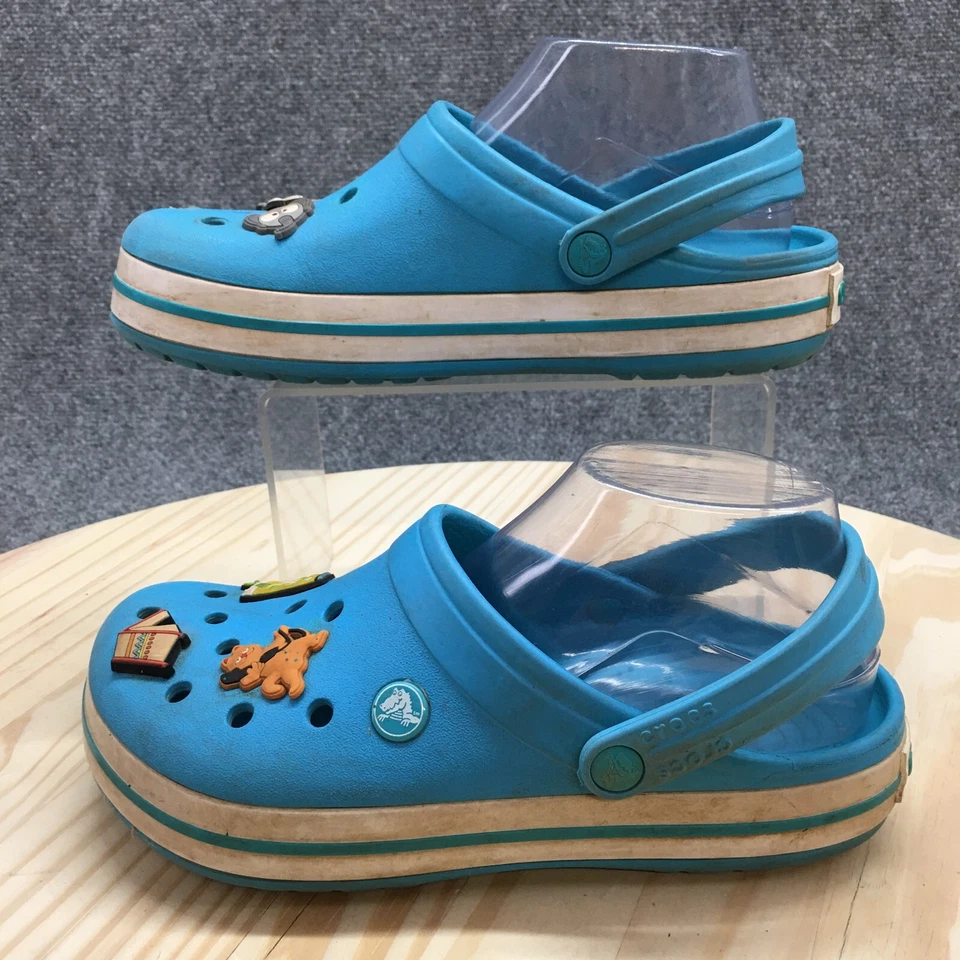 Crocs Clogs Youth 6 Blue Classic Round Toe Slip On Flats Casual Comfort Rubber - Image 4 of 4