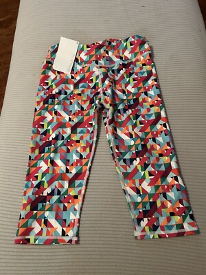 Fabletics Women s Capri Leggings Geometric Sz S Bold Print NWT