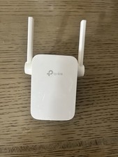 TP-LINK 300Mbps 1 Port Universal Wi-Fi Range Extender - White TL-WA855RE 