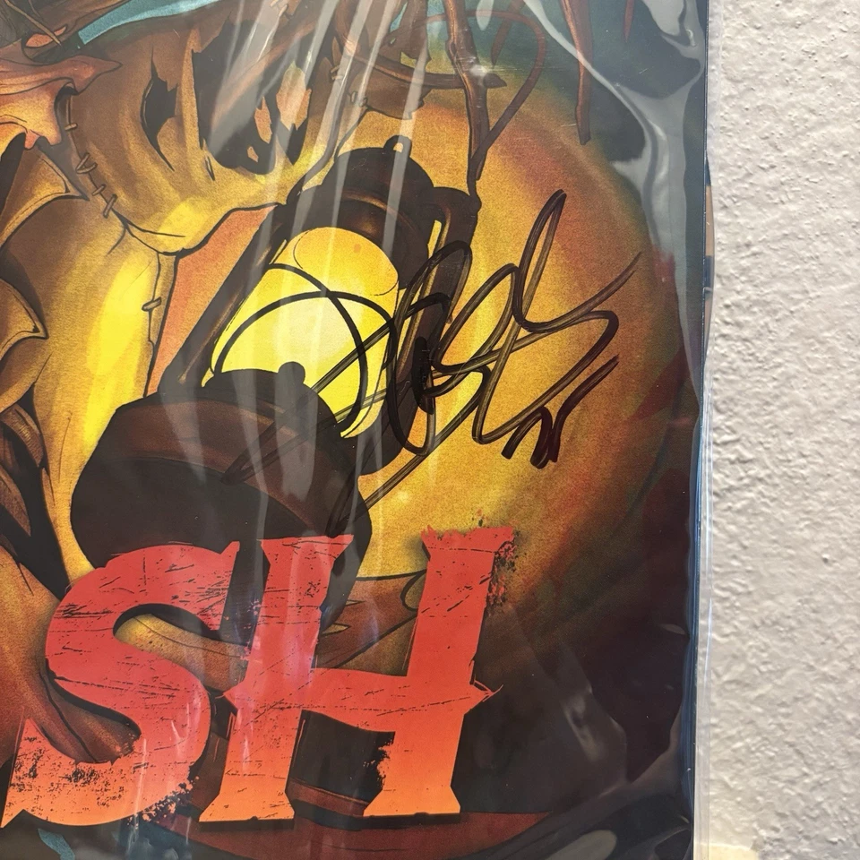 Slash Signed Universal Studios Halloween Horror Nights Vinyl LP Exclusive 2025 - Image 3 of 4