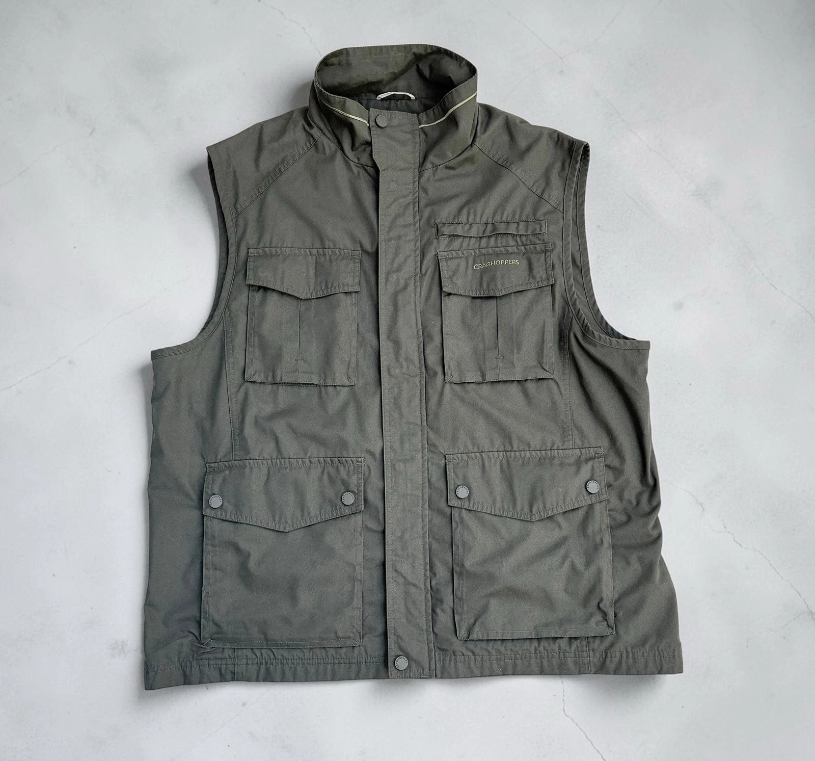Craghoppers Solarsheild green utility fishing outdoor gilet XL immaculate
Opens in a new window or t