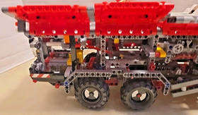 Retired Lego Technic 42068 Airport Rescue Vehicle Fire Truck w Manual No Box