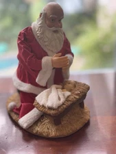 1999 Rare “ The Kneeling Santa” By Roman Inc 6.5" Tall Santa Baby Jesus Nativity