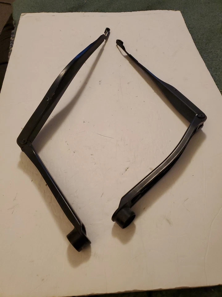 Toyota Camry 2007 2011 brazos limpiaparabrisas izquierdo y derecho OEM  Foto 4 de 4