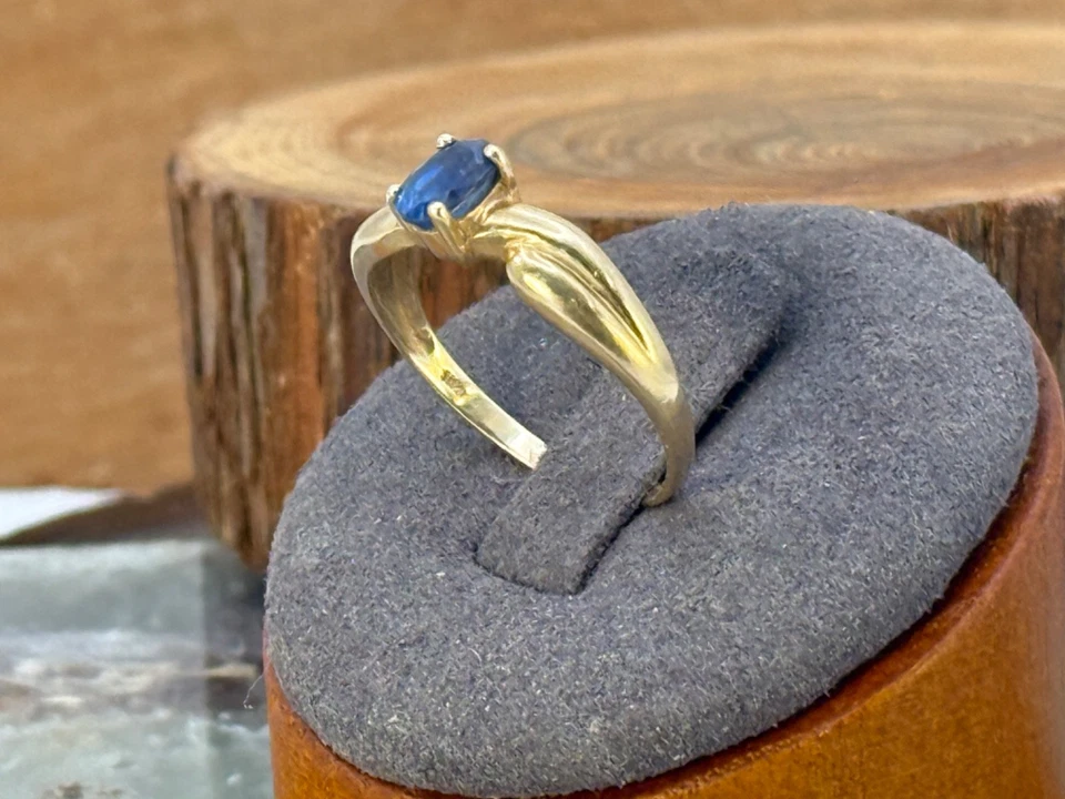 Vintage 10k Solid Yellow Gold London Blue Topaz Ring sz 8.5--KBB176.25 - Image 4 of 4