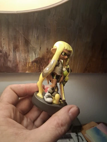 Splatoon 3 Amiibo Yellow Inkling Nintendo Switch 