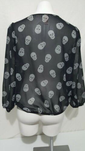 Sheer Skulls No Boundaries Blouse Women Size Large Bow Black White Sz LG 11-13 - Bild 4 von 6