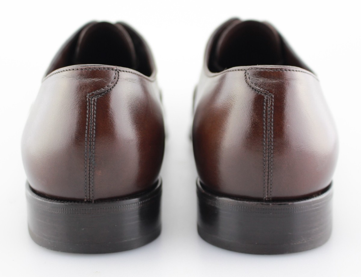 Salvatore Ferragamo Luce Cap-toe Oxfords (Lavorazione Original) Oxford shoe with toe cap - Men | Ferragamo main image 2