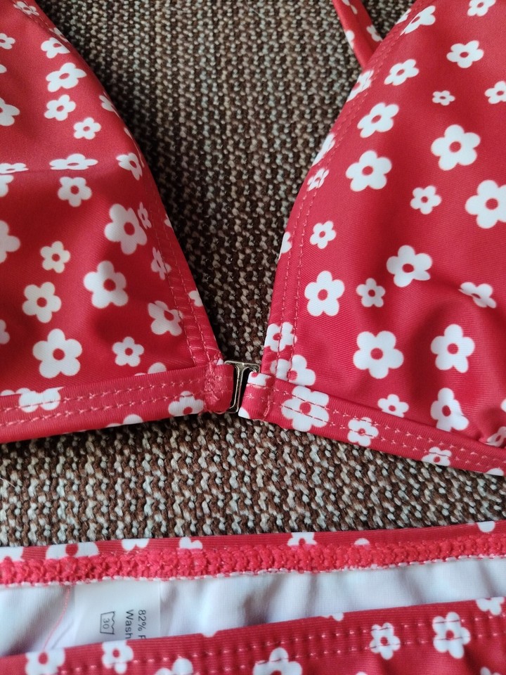 Shein Red / White Floral Twopiece Bikini Size OXL eBay