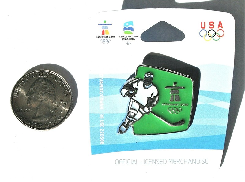 VANCOUVER 2010 GREEN ICE HOCKEY PICTOGRAM PIN - NEW IN PACKAGE / WINTER OLYMPICS