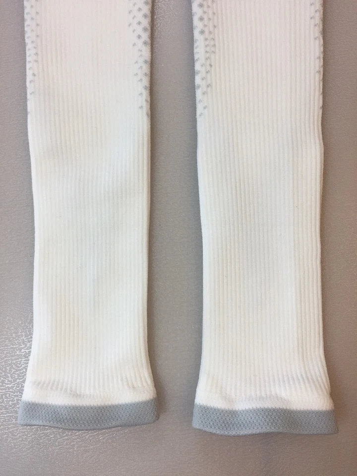 Zoot Ultra 2.0 Womens Compression Calf Sleeves Size 2 (6141) - Image 3 of 4