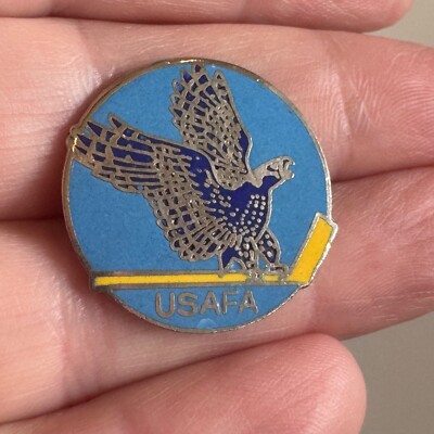 Vintage United States Air Force Academy USAFA Hockey Lapel Pin Eagle