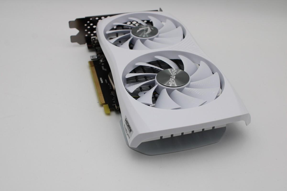ZOTAC GAMING GeForce RTX 4060 8GB Twin Edge OC White Edition