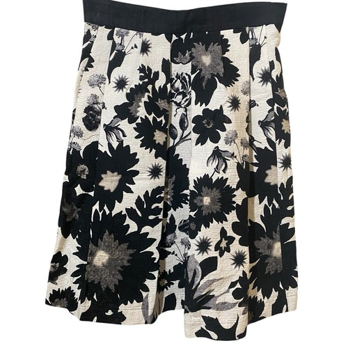 Mantu Italy Struktur Rock Falten s/w Blumen Baumwolle/Leinen Taschen IT 40/US S 4/6