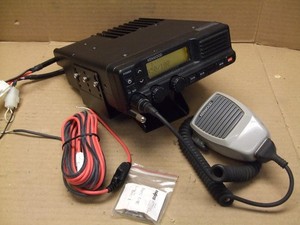 Kenwood TK-5810-K 450-520 MHz UHF P25 Trunking Mobile Two-Way  Radio