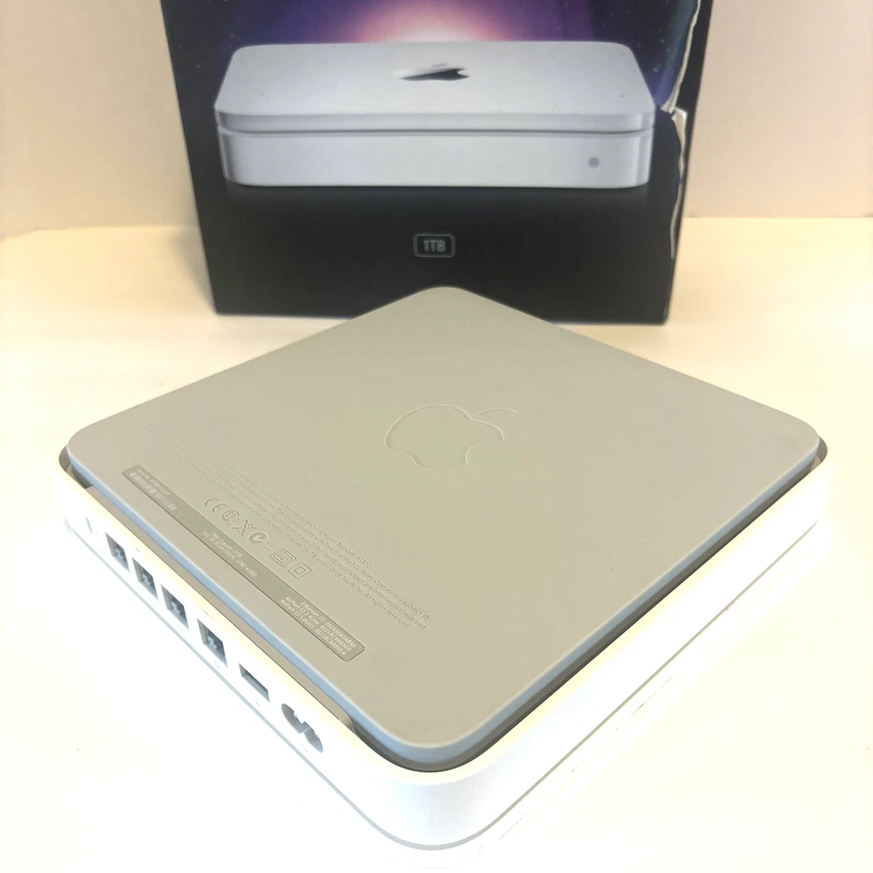 Apple Time Capsule 1TB 802.11n Wi-Fi Hard Drive Wireless Backup Model A1302 - Image 4 of 4