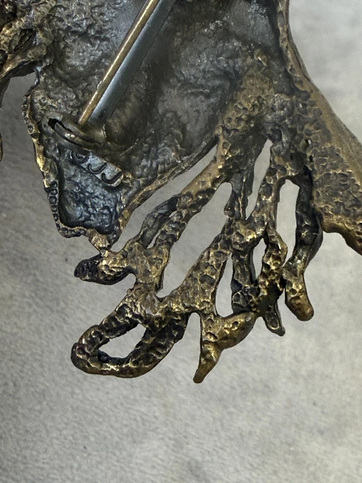 Vintage JJ Jonette Witch Hat Brooch Pin Bronze Tone Pewter Halloween Figural - Image 3 of 4