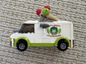 LEGO Batman 7888 Tumbler Joker Ice Cream Surprise Near Complete W/ 2 Minifigs