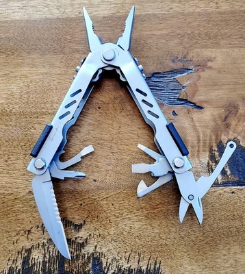 Gerber MP400 Sport Compact Multitools W/various Configurations 