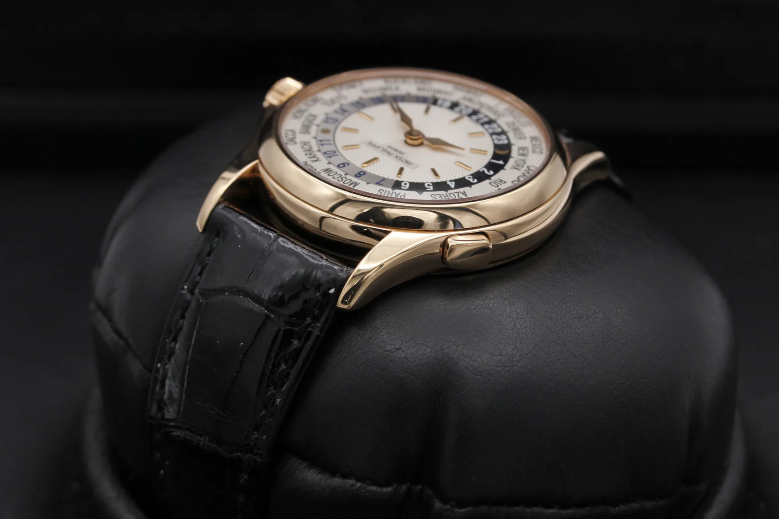 Patek Philippe World Time 5110R-001 image 5