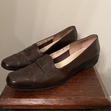 Vintage Salvatore Ferragamo Classic Brown Leather Penny Loafers