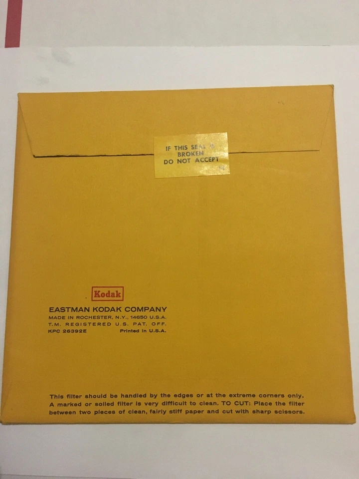 Kodak Wratten Gelatin  Filter No 96  N.D 0.40 Filter 6 x 6 inch. Unopened - Image 3 of 4