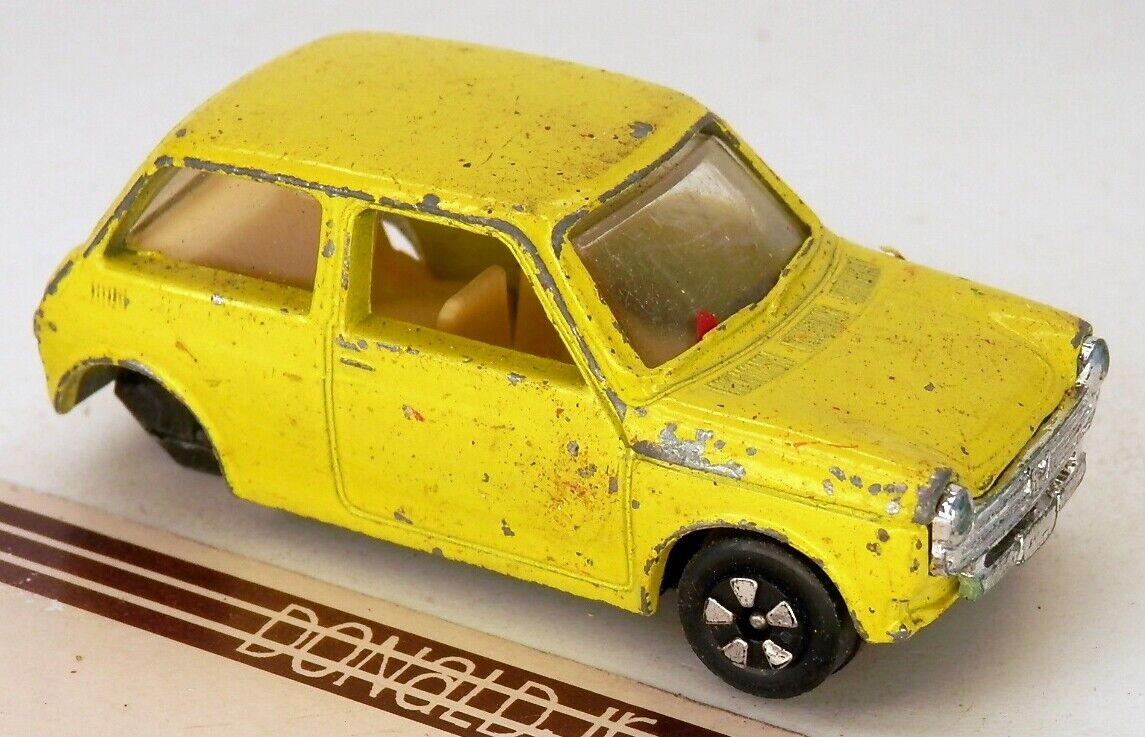 PlayArt 1960's Honda N360 Yellow 2-Door Kei Car Vintage 1/64 Scale
