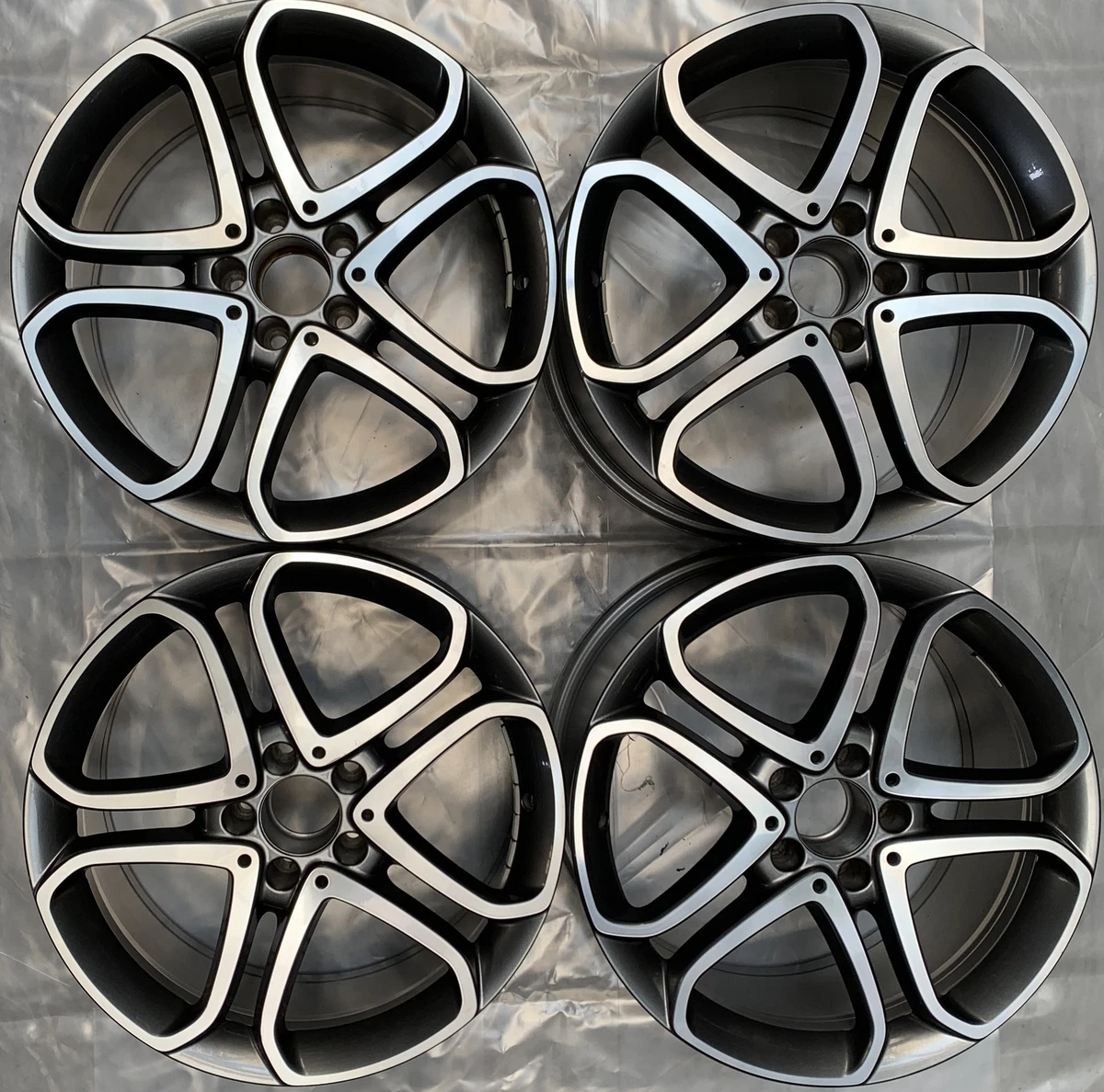 4 Orig Mercedes Benz Alufelgen 8.5Jx18 ET34.5 A2184012302 CLS C218 