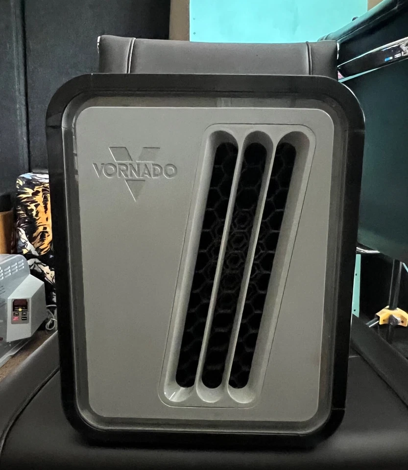 VORNADO IR405 ROOM INFRARED HEATER + FAN w/ Temp Controls 1500W TESTED & WORKING - Image 2 of 4