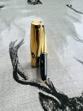 Waterman fountain pen, 18k M nib, Plaque Or, France, 1960's