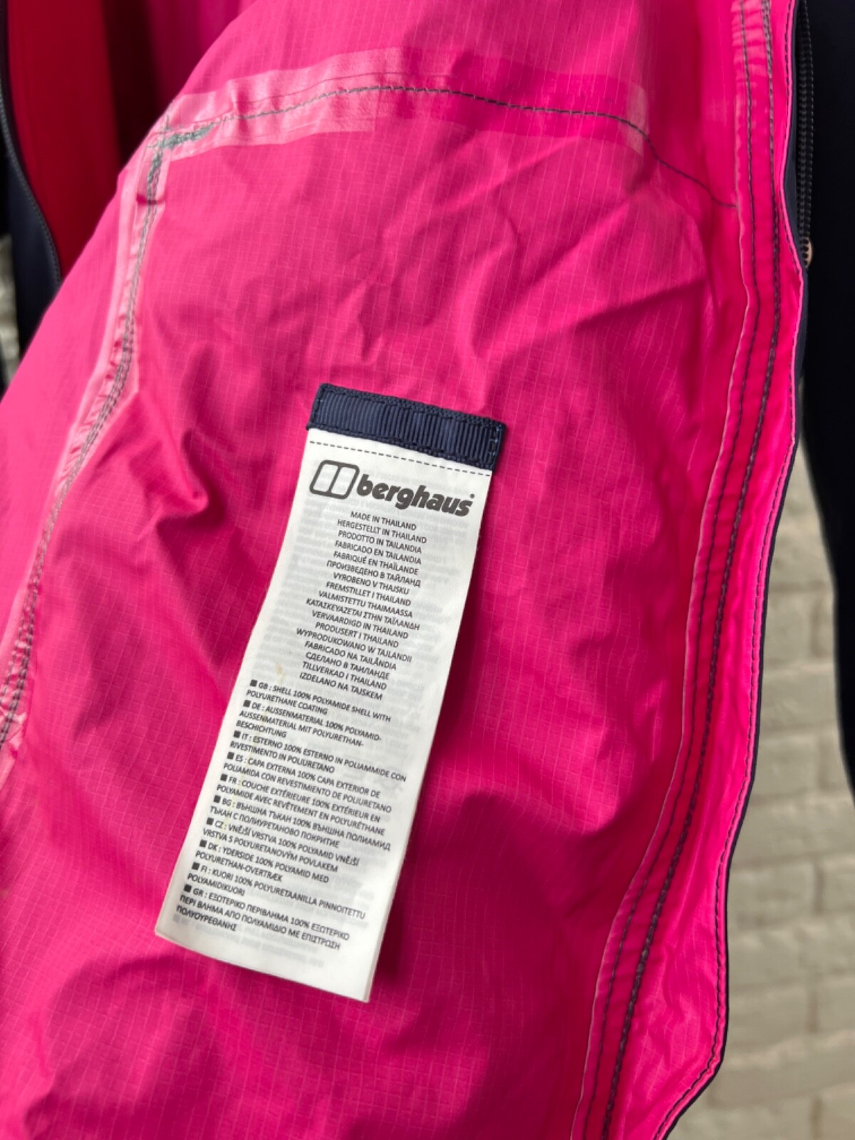 Berghaus Stormcloud HydroShell Light Jacket Women… - image 7