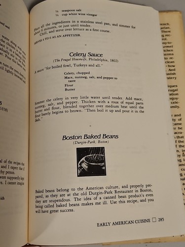 The Frugal Gourmet Cookbook - Jeff Smith 1984 - Picture 11 of 12