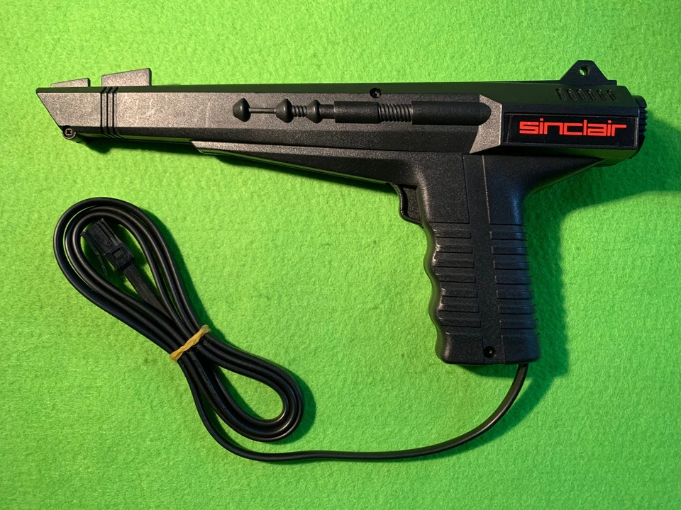 Sinclair ZX Spectrum +2A, B, +3 Magnum Light Gun + Software Phaser - Bild 2 von 4