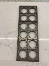 Vintage ravioli maker set - Makes 1 dozen. Vitantonio MFG.